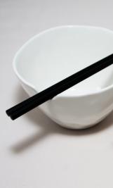 Komplet 4 białych ceramicznych misek